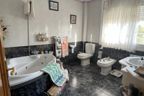 Сasa de 3 dormitorios en venta en Olesa de Bonesvalls, Barcelona, Cataluña, Spain № 8936 - foto 25