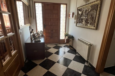 Сasa de 3 dormitorios en venta en Olesa de Bonesvalls, Barcelona, Cataluña, Spain № 8936 - foto 14