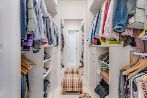 Apartamento de 4 dormitorios en venta en Barcelona, Cataluña, Spain № 7283 - foto 13