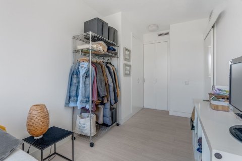 Apartamento de 4 dormitorios en venta en Barcelona, Cataluña, Spain № 7283 - foto 5