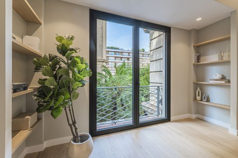 5 chambres apartment à vendre à Barcelona, Catalonia, Spain № 7284 - photo 28