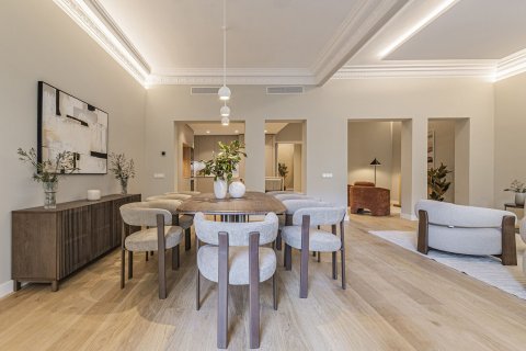 5 chambres apartment à vendre à Barcelona, Catalonia, Spain № 7284 - photo 19