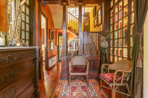 Villa de 5 dormitorios en venta en Barcelona, Cataluña, Spain № 7279 - foto 10
