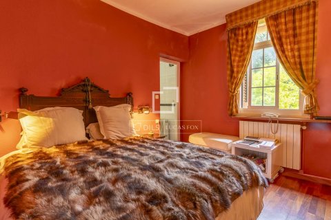 Villa de 5 dormitorios en venta en Barcelona, Cataluña, Spain № 7279 - foto 23