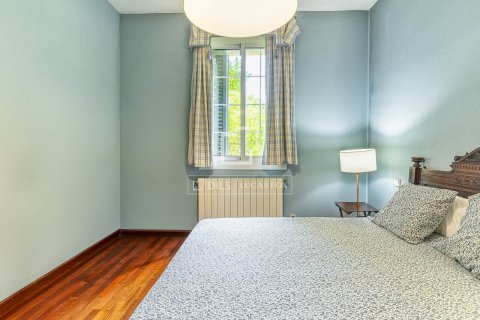 Villa de 5 dormitorios en venta en Barcelona, Cataluña, Spain № 7279 - foto 18