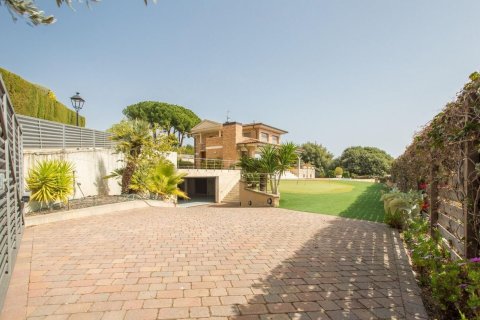 5 bedrooms house for sale in Sant Vicenc De Montalt, Barcelona, Catalonia, Spain № 1353 - photo 20
