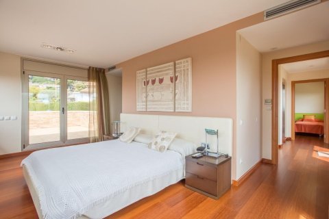 5 bedrooms house for sale in Sant Vicenc De Montalt, Barcelona, Catalonia, Spain № 1353 - photo 27