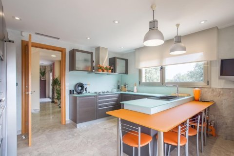 5 bedrooms house for sale in Sant Vicenc De Montalt, Barcelona, Catalonia, Spain № 1353 - photo 11