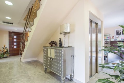 5 bedrooms house for sale in Sant Vicenc De Montalt, Barcelona, Catalonia, Spain № 1353 - photo 6