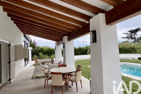8 bedrooms house for sale in Sant Andreu de Llavaneres, Barcelona, Catalonia, Spain № 4784 - photo 23