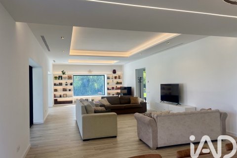 8 bedrooms house for sale in Sant Andreu de Llavaneres, Barcelona, Catalonia, Spain № 4784 - photo 6