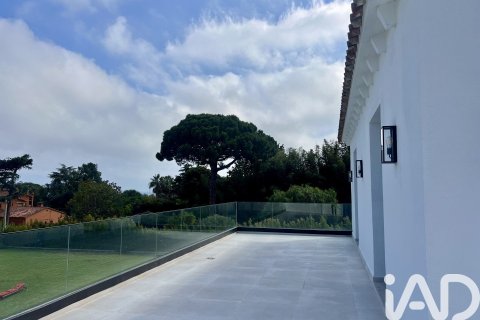 8 bedrooms house for sale in Sant Andreu de Llavaneres, Barcelona, Catalonia, Spain № 4784 - photo 15