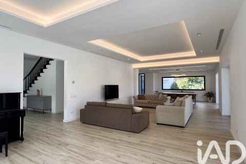 8 bedrooms house for sale in Sant Andreu de Llavaneres, Barcelona, Catalonia, Spain № 4784 - photo 5