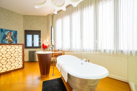 2 bedrooms apartment for sale in Barcelona, Catalonia, Spain № 2858 - photo 28