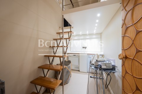 2 bedrooms apartment for sale in Barcelona, Catalonia, Spain № 2858 - photo 18