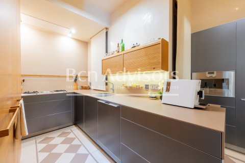 2 bedrooms apartment for sale in Barcelona, Catalonia, Spain № 2858 - photo 15