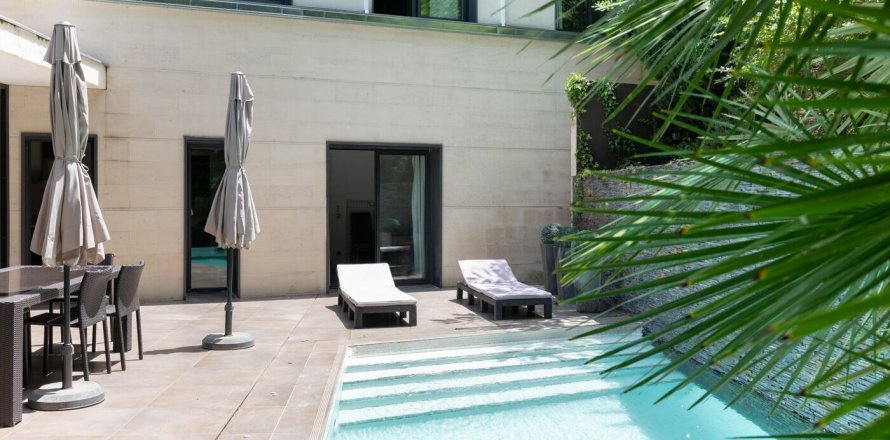 5 chambres house à vendre à Sant Cugat Del Valles, Barcelona, Catalonia, Spain № 1429