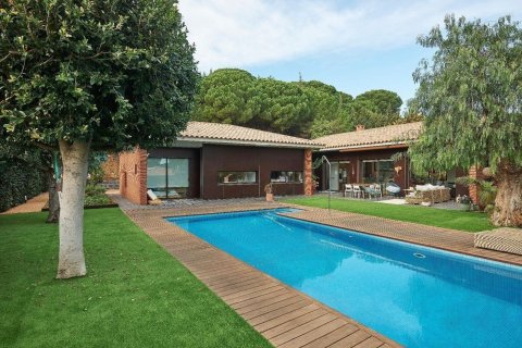 5 bedrooms house for sale in Sant Vicenc De Montalt, Barcelona, Catalonia, Spain № 1426 - photo 3