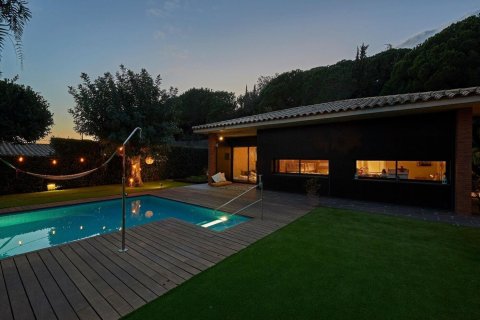 5 bedrooms house for sale in Sant Vicenc De Montalt, Barcelona, Catalonia, Spain № 1426 - photo 22