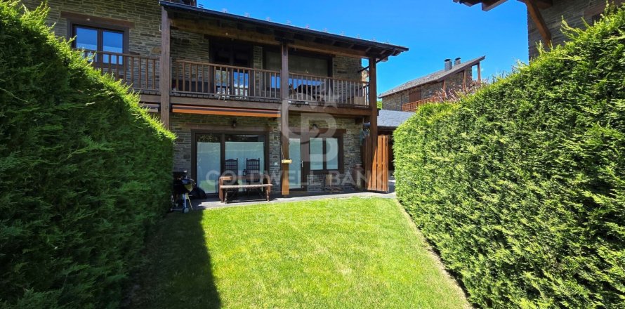 3 bedrooms house for rent in Girona, Catalonia, Spain № 8001