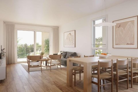 Apartamento de 3 dormitorios en venta en Jardins Can Matas Tiana, Barcelona, Cataluña, Spain № 2996 - foto 2