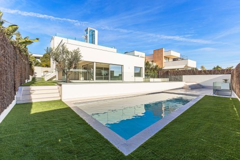5 bedrooms house for sale in Sitges, Barcelona, Catalonia, Spain № 6471