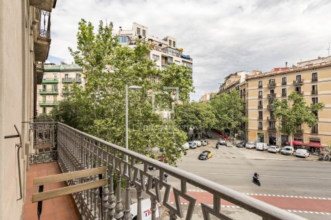 3 chambres apartment à vendre à Barcelona, Catalonia, Spain № 7127 - photo 23