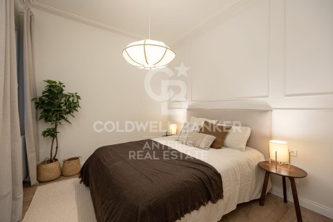 4 bedrooms apartment for sale in Barcelona, Catalonia, Spain № 5411 - photo 21