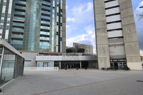 2340 sq.m. commercial property for sale in Barcelona, Catalonia, Spain № 1317