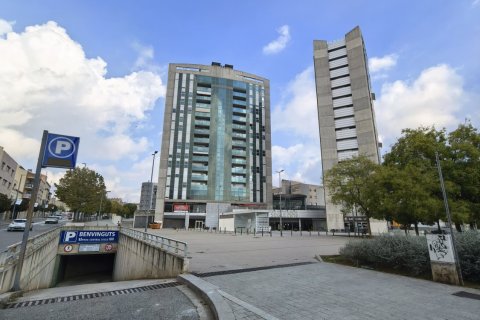2340 sq.m. commercial property for sale in Barcelona, Catalonia, Spain № 1317 - photo 9