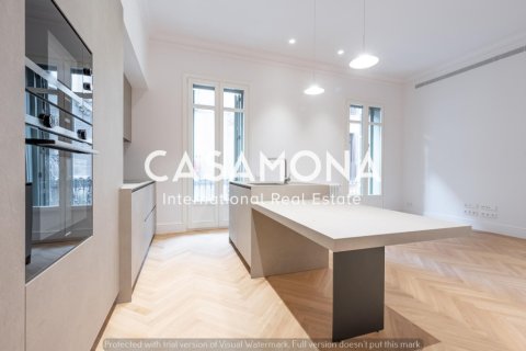 1 bedroom apartment for sale in Ciutat Vella, Barcelona, Catalonia, Spain № 2341