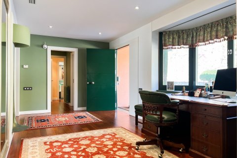 6 bedrooms house for sale in Sant Vicenc De Montalt, Barcelona, Catalonia, Spain № 1754 - photo 3