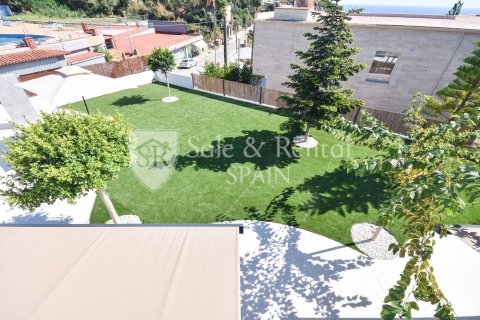 9 bedrooms house for sale in Lloret de Mar, Girona, Catalonia, Spain № 6695 - photo 30