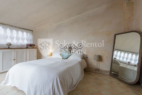 Apartamento de 3 dormitorios en venta en Barcelona, Cataluña, Spain № 6694 - foto 27