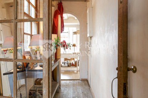 Apartamento de 3 dormitorios en venta en Barcelona, Cataluña, Spain № 6694 - foto 13