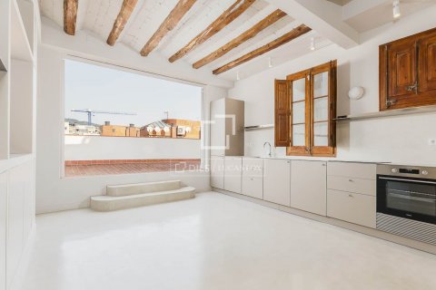 2 bedrooms penthouse for sale in Barcelona, Catalonia, Spain № 8923