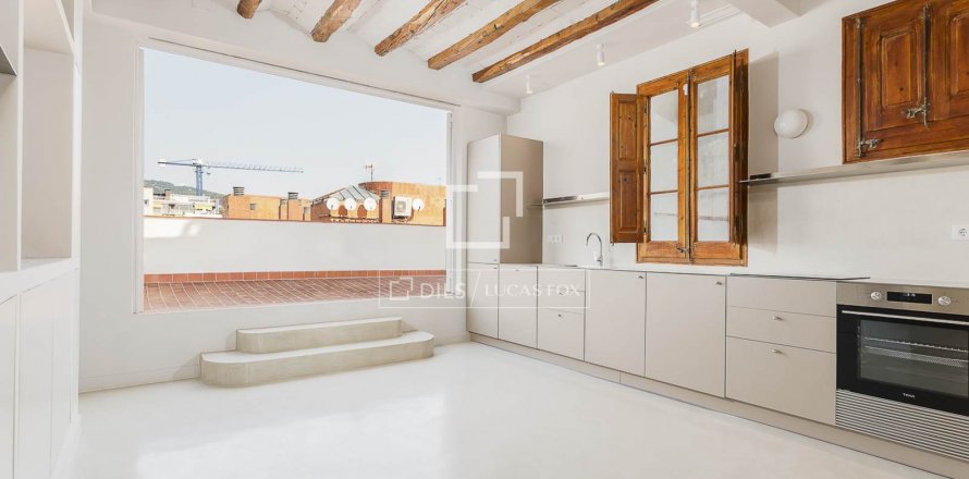 2 bedrooms penthouse for sale in Barcelona, Catalonia, Spain № 8923