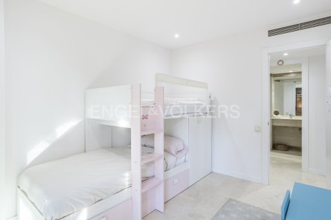 2 bedrooms apartment for sale in Sant Marti, Barcelona, Catalonia, Spain № 2646 - photo 19
