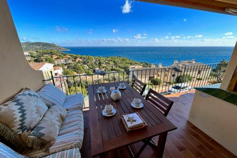 3 bedrooms apartment for sale in Calella De Palafrugell, Girona, Catalonia, Spain № 1660