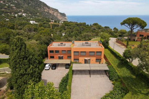4 bedrooms townhouse for sale in Begur, Girona, Catalonia, Spain № 1658 - photo 2