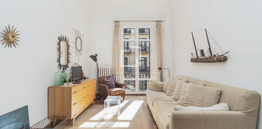 Apartamento de 2 dormitorios en venta en Barcelona, Cataluña, Spain № 6375
