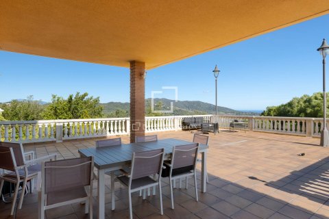3 bedrooms villa for sale in Alella, Barcelona, Catalonia, Spain № 3928 - photo 14