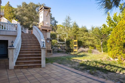 3 bedrooms villa for sale in Alella, Barcelona, Catalonia, Spain № 3928 - photo 17