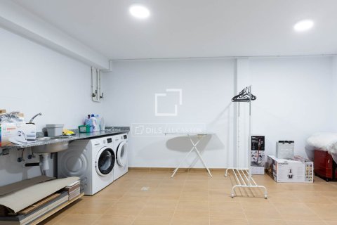 5 bedrooms villa for sale in Vilassar de Dalt, Barcelona, Catalonia, Spain № 3933 - photo 26