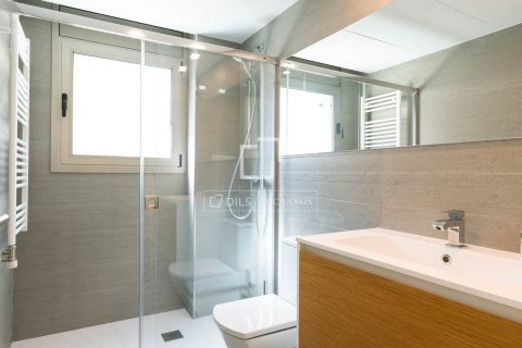 5 bedrooms villa for sale in Vilassar de Dalt, Barcelona, Catalonia, Spain № 3933 - photo 25