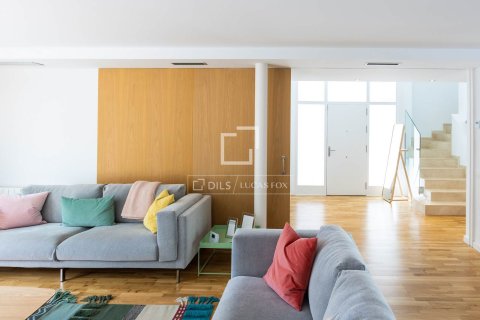 5 bedrooms villa for sale in Vilassar de Dalt, Barcelona, Catalonia, Spain № 3933 - photo 11