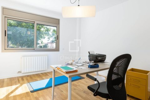 5 bedrooms villa for sale in Vilassar de Dalt, Barcelona, Catalonia, Spain № 3933 - photo 15