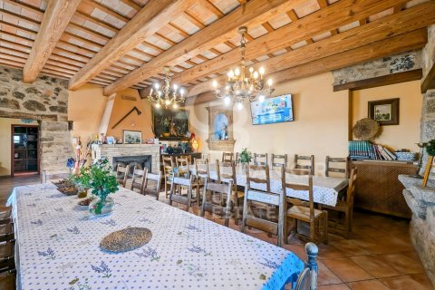 Сasa de 12 dormitorios en venta en Agullana, Gerona, Cataluña, Spain № 5807 - foto 22
