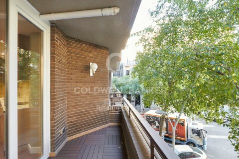 Купить квартиру в Барселона, Испания с 3 спальни, 135м², № 5806 - фото 9