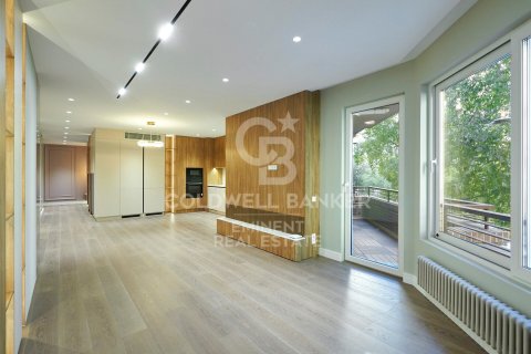 Купить квартиру в Барселона, Испания с 3 спальни, 135м², № 5806 - фото 8